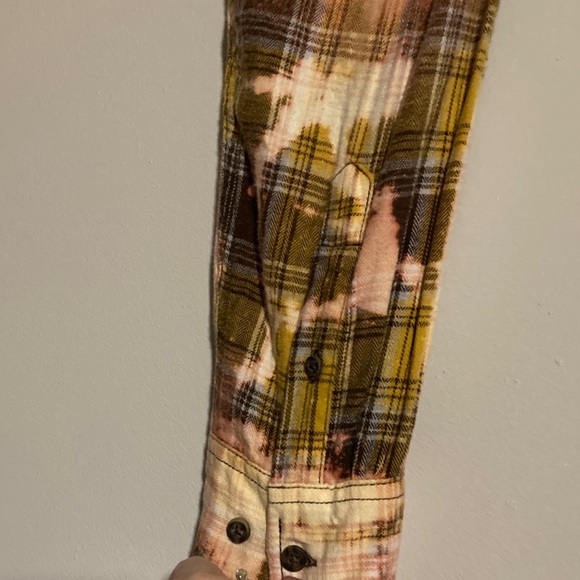 George Multicolor Plaid Button Down Shirt - Picture 5 of 6